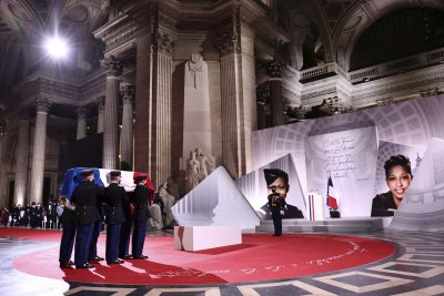 Жозефин Бейкър е първата цветнокожа звезда в парижкия Пантеон