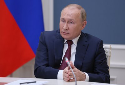 Руският президент Владимир Путин поръча на правителството след седмица да