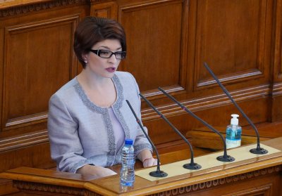 Десислава Атанасова: Мнозинството в 47-ото НС ще бъде резултат от компромиси