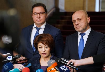 Десислава Атанасова: Няма да подкрепим ляво-либерално правителство
