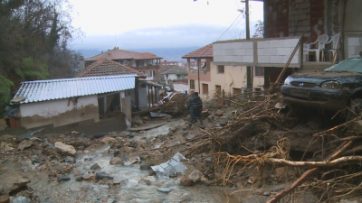 Продължава да има населени места без вода в Благоевградско