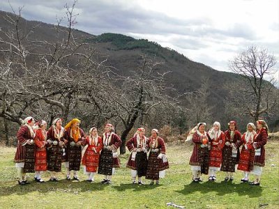 ЮНЕСКО призна високото пеене от Долен и Сатовча за нематериално културно наследство