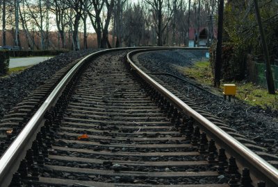 Жена е загинала след като била блъсната от влак край