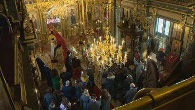 Първа тържествена Света литургия за Рождество след възстановяването на Желязната