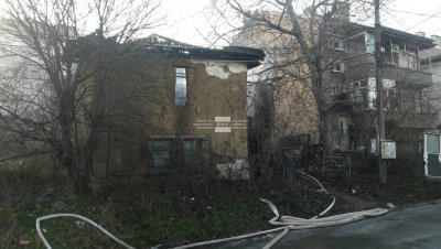 Възрастен мъж загина при пожар в Русе