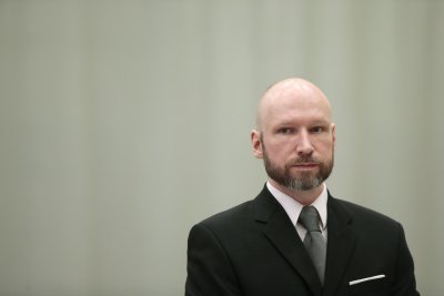 Масовият убиец от Норвегия иска помилване
