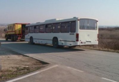 Автобус аварира на пътя Джебел – Припек