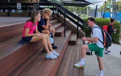 Денислава Глушкова отстъпи на първата в света при девойките на Australian Open