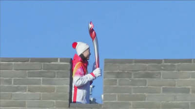 Щафетата с Олимпийския огън достигна до Великата китайска стена