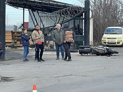 36 годишен моторист загина след катастрофа с лек автомобил в Бургас