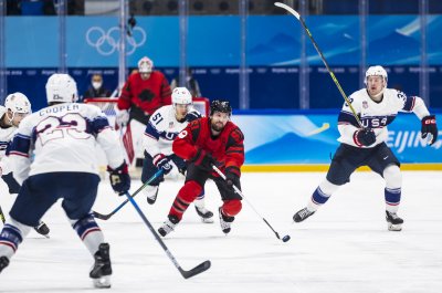 САЩ победи Канада в хокейния турнир