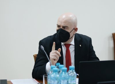 Тържество на мафията и олигархията така главният прокурор Иван Гешев