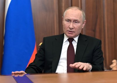 Путин нареди изпращането на военни в Източна Украйна