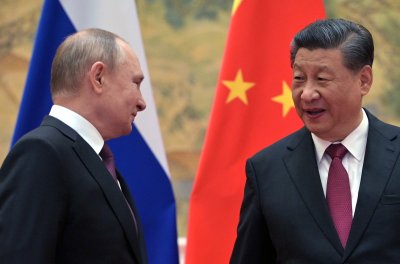 Китай призова за преговори между Русия и Украйна