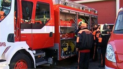 Пожар горя в жилищен блок в Пловдив, 30 души са евакуирани