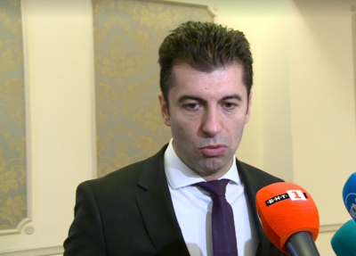 Премиерът Кирил Петков говори пред журналисти в Брюксел Гледайте на живо