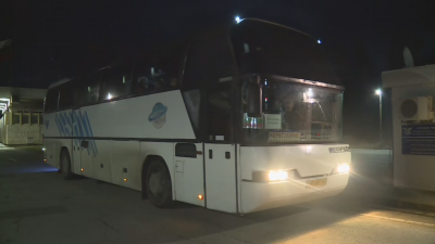 Очаква се в България да пристигнат още автобуси с евакуирани