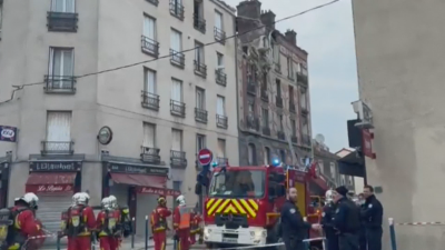 Експлозия в жилищна сграда в Париж, има тежко пострадали