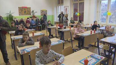 Чехия може да обучава около 100 000 деца от Украйна