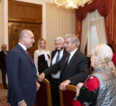 Президентът Румен Радев се срещна с израелския писател и политик