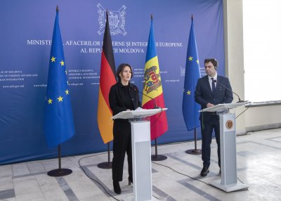 Първите дипломати на Германия и Молдова обсъдиха кризата с бежанците