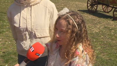 10 годишно украинско момиченце посрещна рождения си ден във варненския