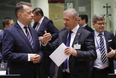 В Брюксел външните министри на страните от ЕС обсъждат нова