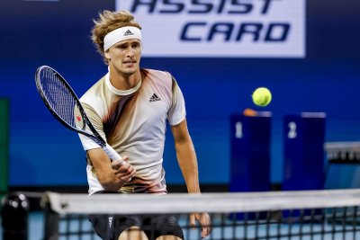 Александър Зверев отстрани Маккензи Макдоналд в Маями