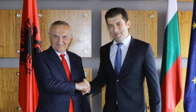Премиерът Кирил Петков проведе среща с президента на Албания Илир Мета
