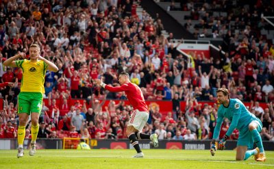 Хеттрик на Роналдо донесе победа на Юнайтед над Норич