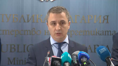 Александър Николов: Газовите количества са гарантирани минимум месец напред