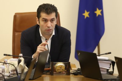 Кирил Петков: Не е договаряно падане на ветото над РСМ за ЕС до юни