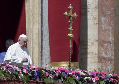 Папата призова за мир на „военния Великден”
