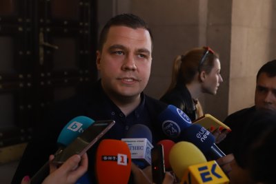"Денят започва" на 2 май: Ще оцелее ли коалицията - гост Станислав Балабанов от ИТН