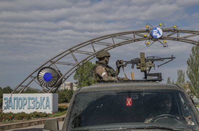 Въздушна тревога в почти всички области на Украйна, тежки боеве в "Азовстал"