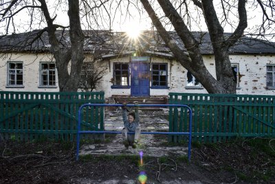УНИЦЕФ алармира: Много училища в Украйна са атакувани, а сградите са използвани за военни цели