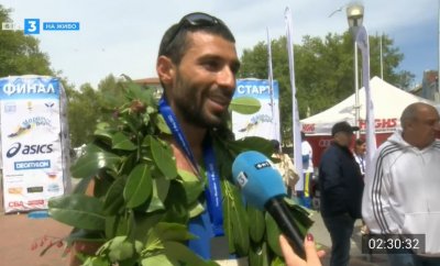 Юмер Алканоглу от Турция триумфира в маратона на Варна в