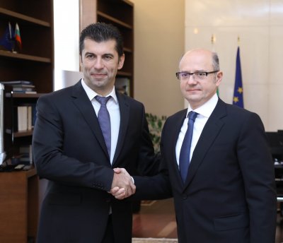 Кирил Петков се срещна с министъра на енергетиката на Азербайджан