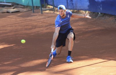 Донев и Иванов са полуфиналисти на двойки на тенис турнир в Гърция