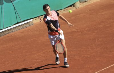 Българският национал Александър Лазаров отпадна на четвъртфиналите на турнира по