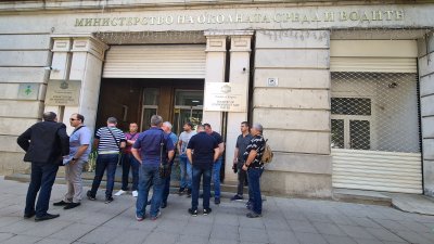 ТЕЦ "Марица 3" няма да работи, служителите се заканиха да протестират в София
