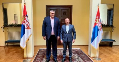 Президентът на Българската федерация по волейбол - Любомир Ганев, стартира