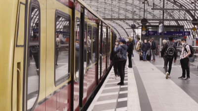 Антикризисни мерки в Германия: 9 евро на месец за пътуване в обществения транспорт