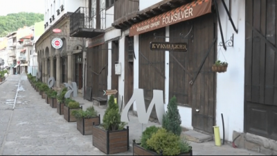"Улица на буквите" със скрито послание във Велико Търново