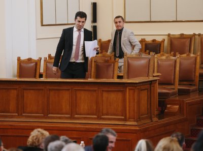 Министър председателят Кирил Петков ще участва в парламентарния контрол утре