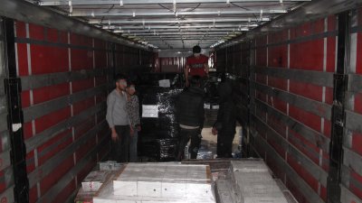 Гранични полицаи задържаха каналджия укрил незаконни имигранти На 31 май г