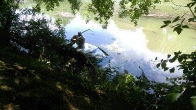 Кола падна в река Тунджа в Ямбол (ВИДЕО)