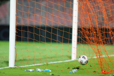 Ботев Враца има последен шанс да оцелее в Първа лига