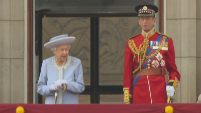 70 години на трона: Бляскави и зрелищни тържества в Лондон в чест на кралица Елизабет Втора