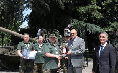 Заместник министърът на отбраната Станимир Георгиев връчи сертификатите за участие и